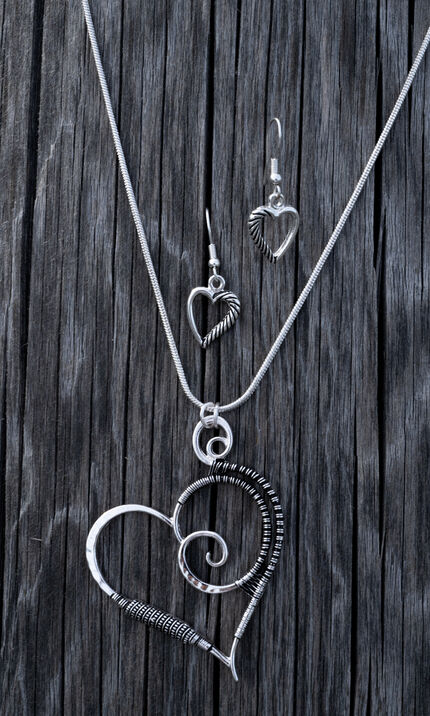 Twisted Heart Necklace Set , Silver, original