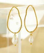 SADIE Natural Freshwater Pearl Earrings, Gold, original image number 2