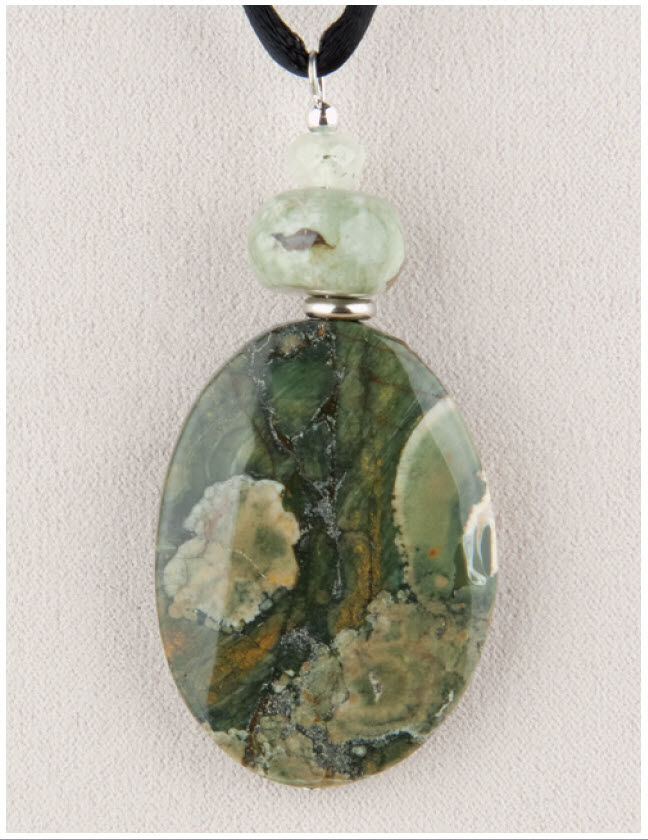earthy oval stone necklace