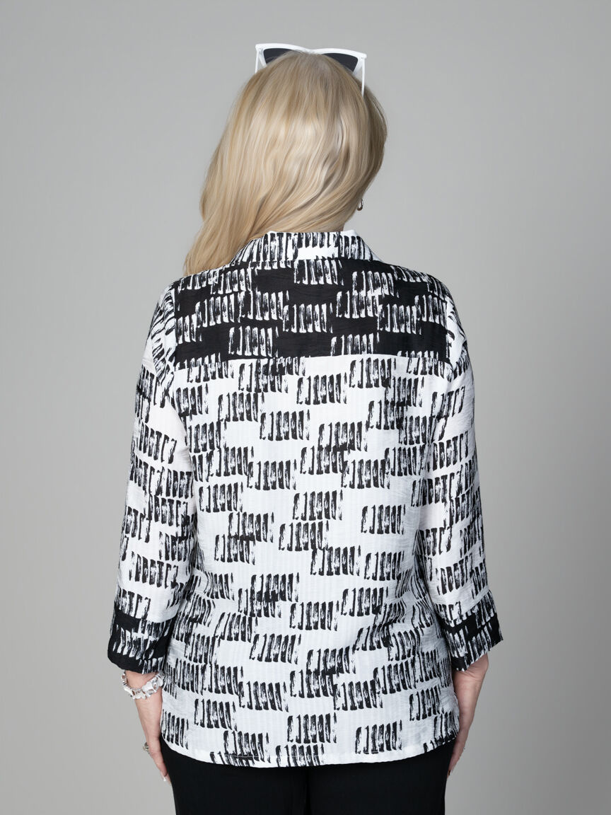 Lighweight Button-Up Jacket