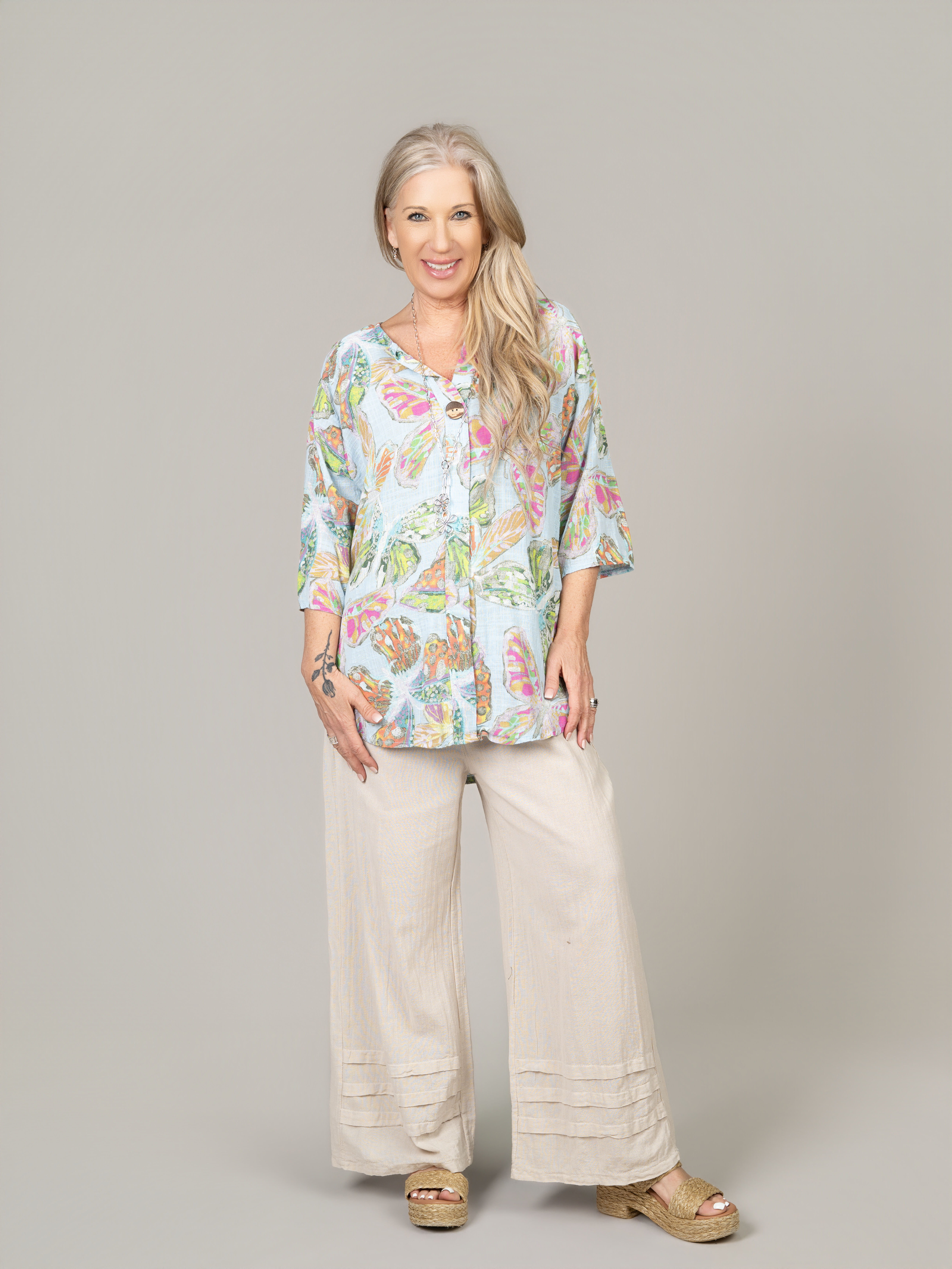3/4 Sleeve Butterfly Print Top