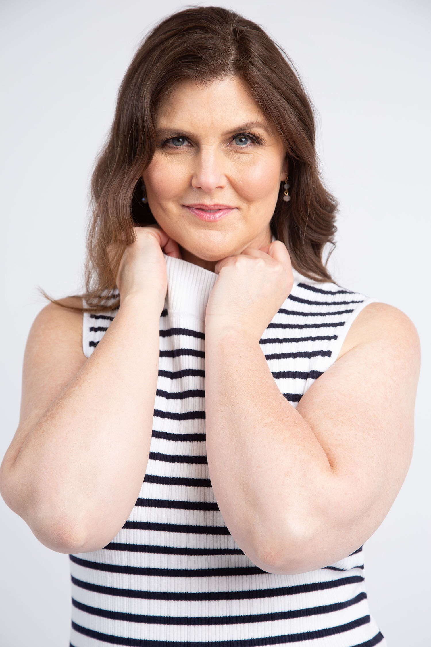 Striped Sleeveless Mock Neck Sweater Image 6