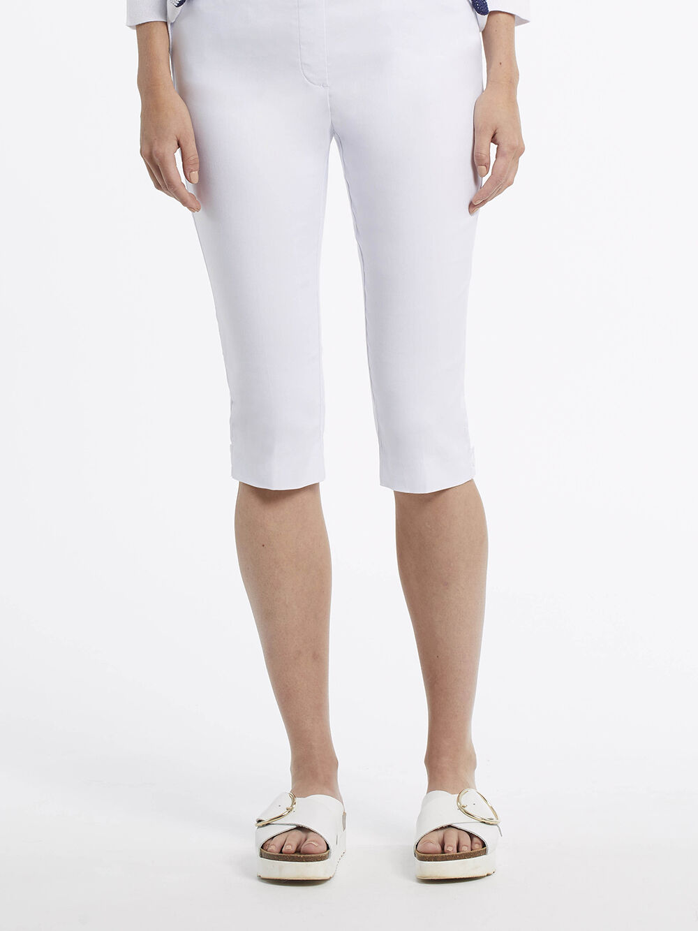 White Capri Image 2