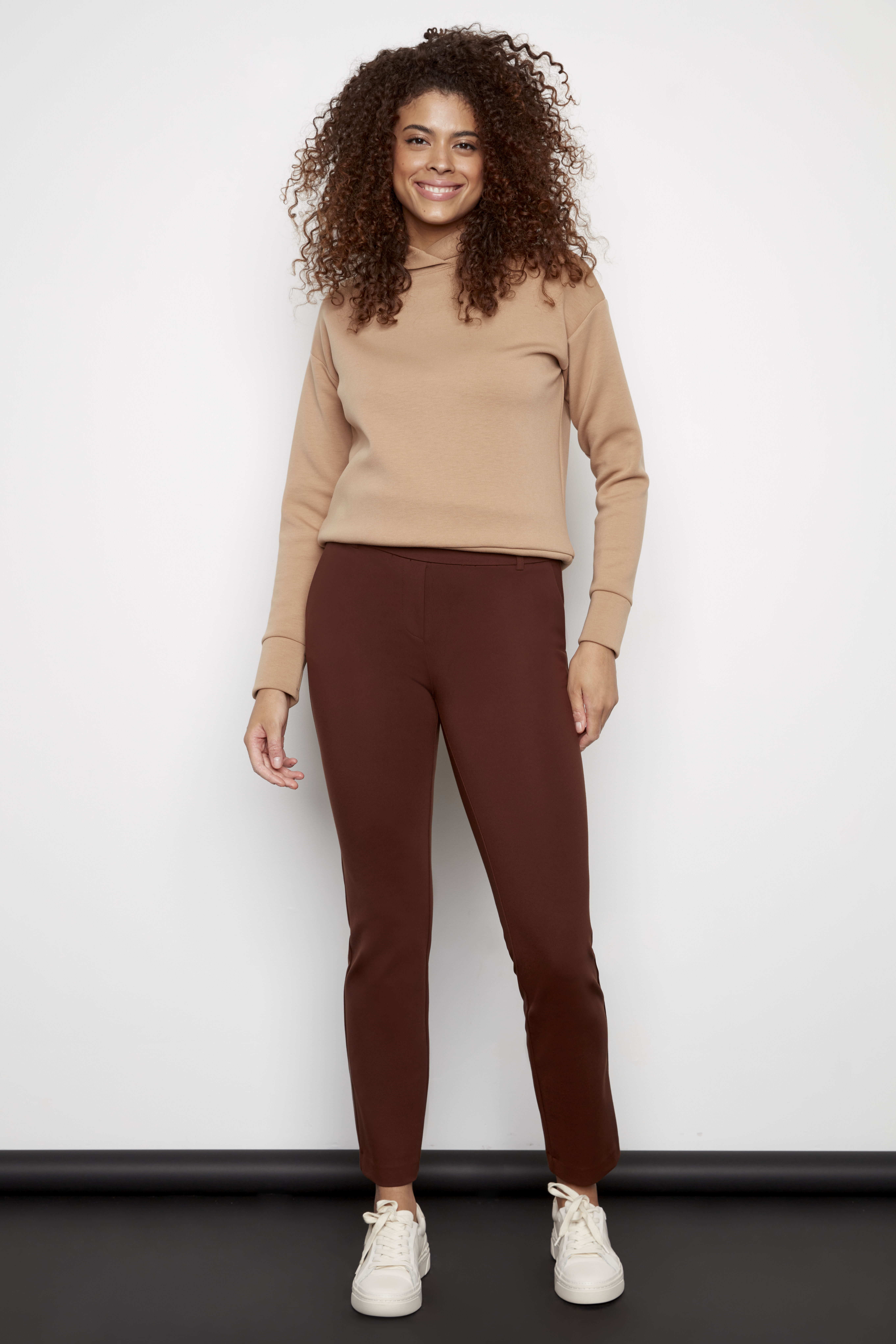 Scottie Slim Ponte Pant Image 1