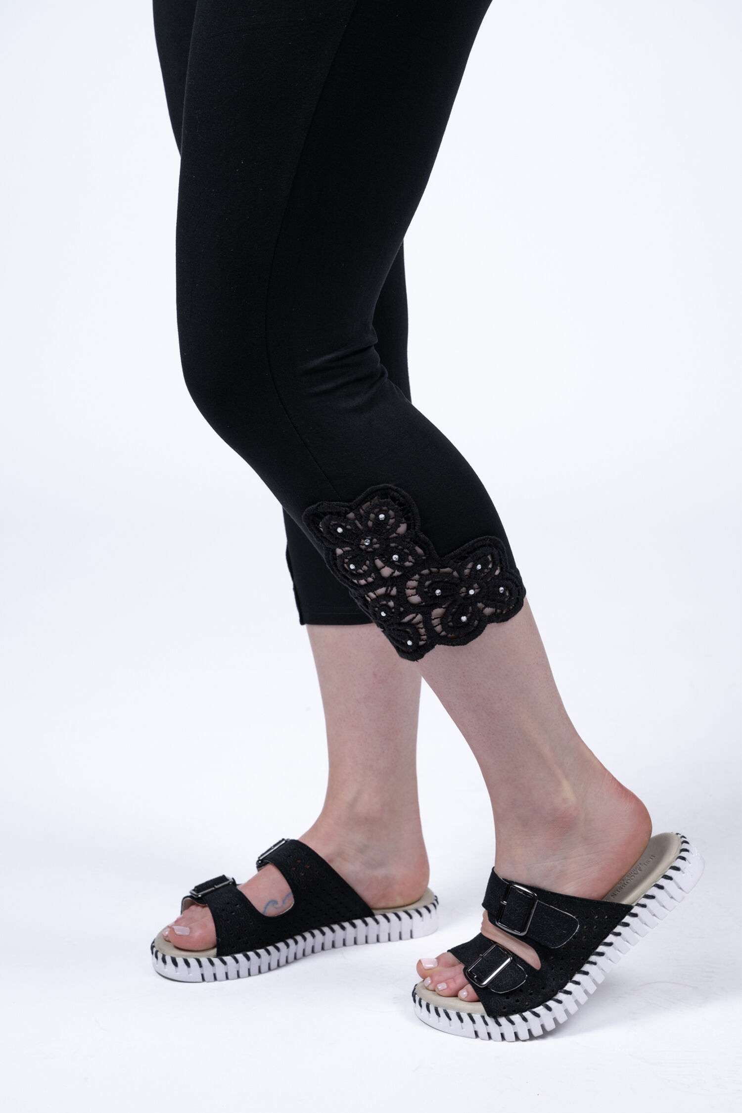 Embroidered Bamboo Leggings Image 2