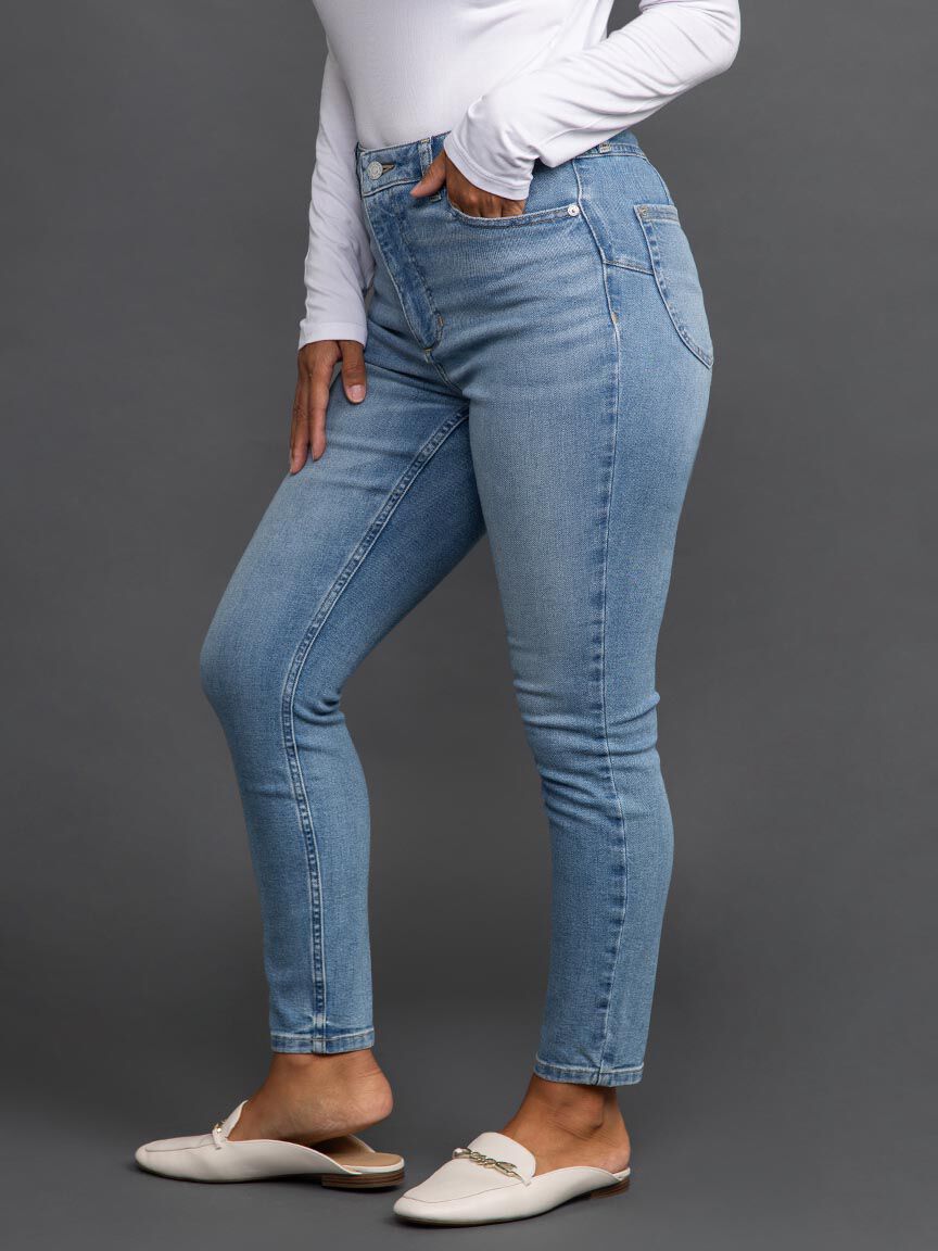 Blue Thread Sophia Curvy Skinny Ankle Jeans Image 3