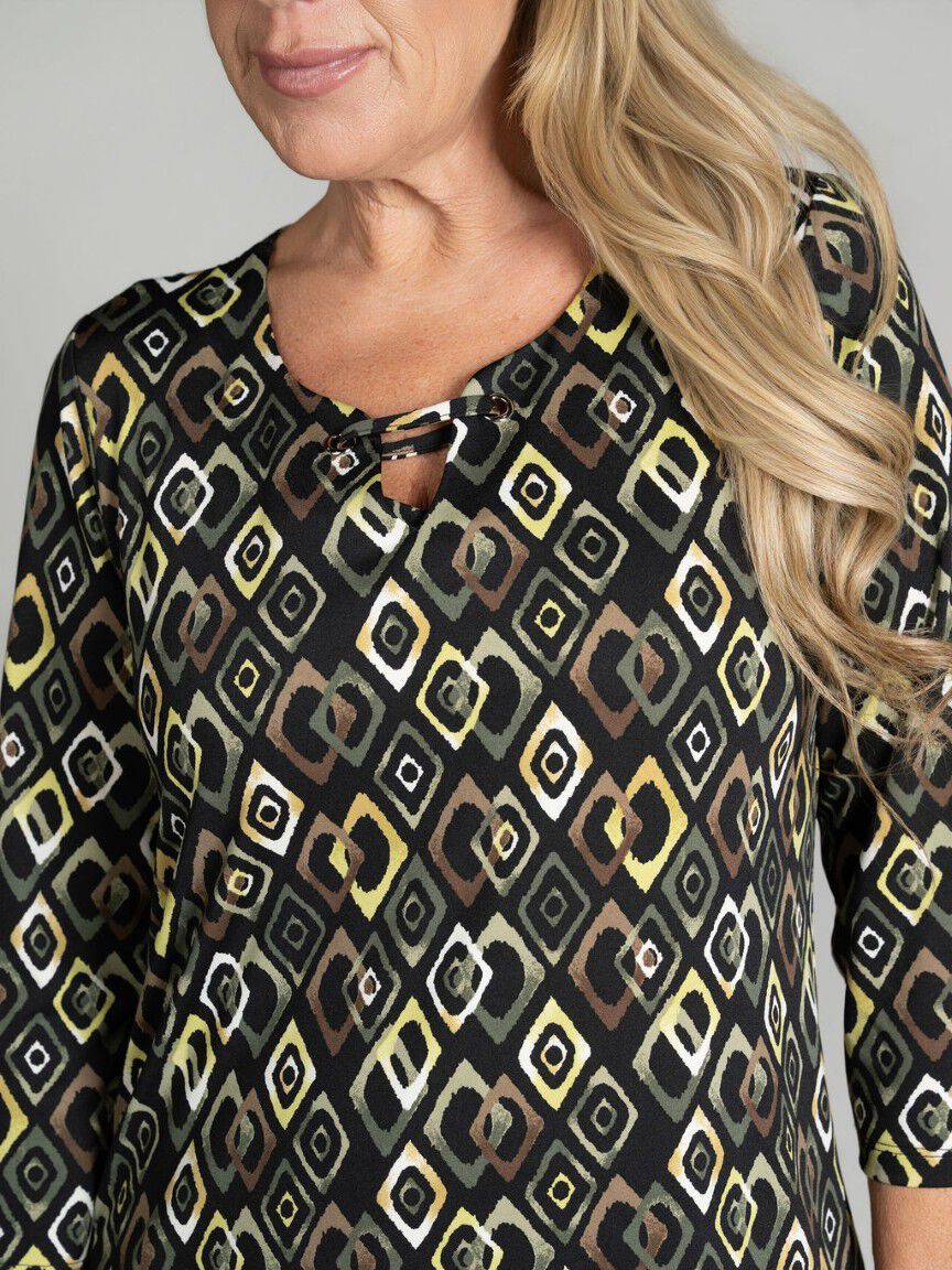 3/4 Sleeve Grommet Detail Top