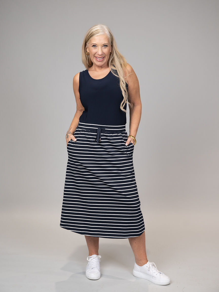 Pull-On Striped Skirt With Pockets Image 2