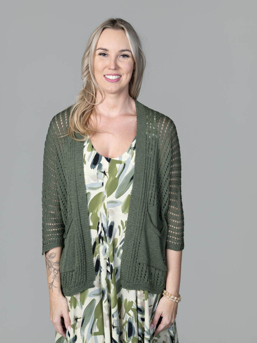 Crochet 3/4 Sleeve Cardigan Image 2