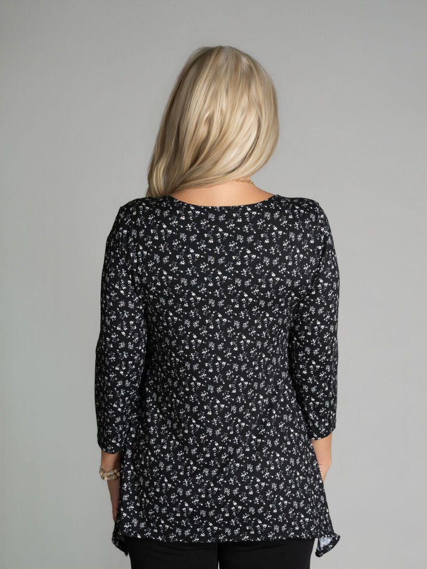 3/4 Sleeve Shark Bite Hem Top