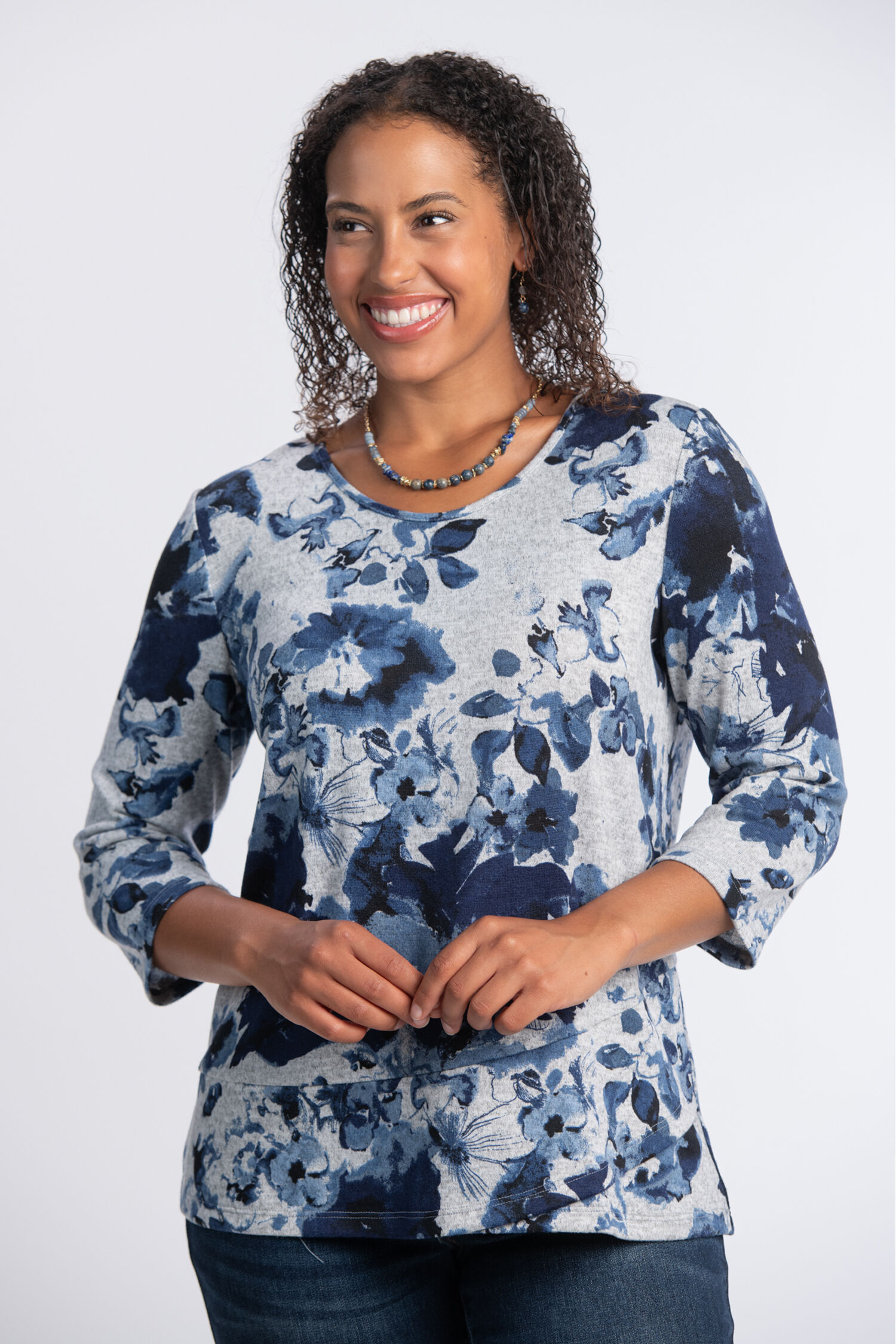 &frac34; Sleeve Tiered Hem Top Image 1