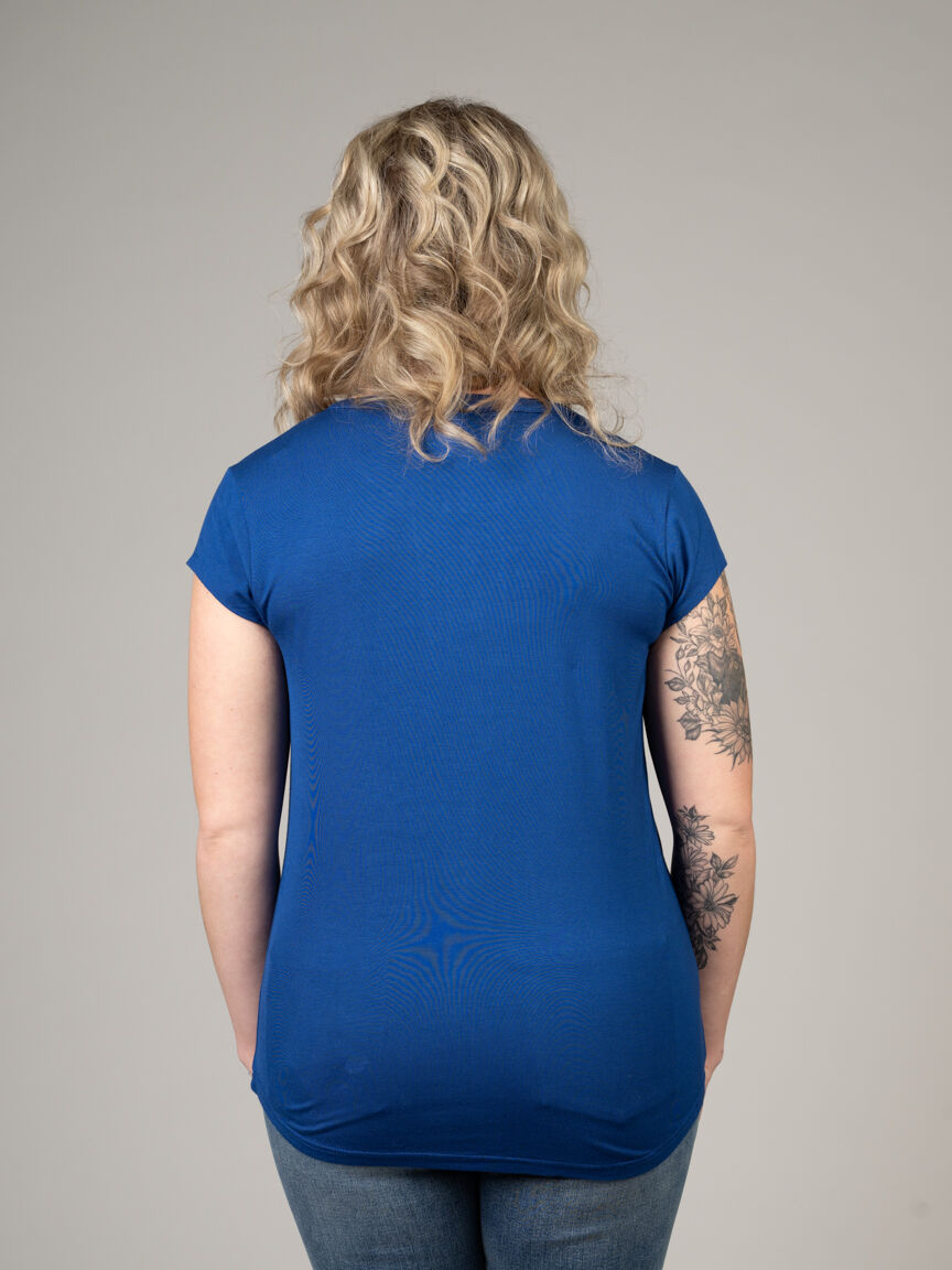 Short Sleeve Henley Neck Top With Ladder Stitching Image 4
