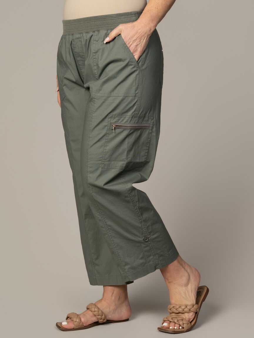 Pull-On Crop Cargo Pants