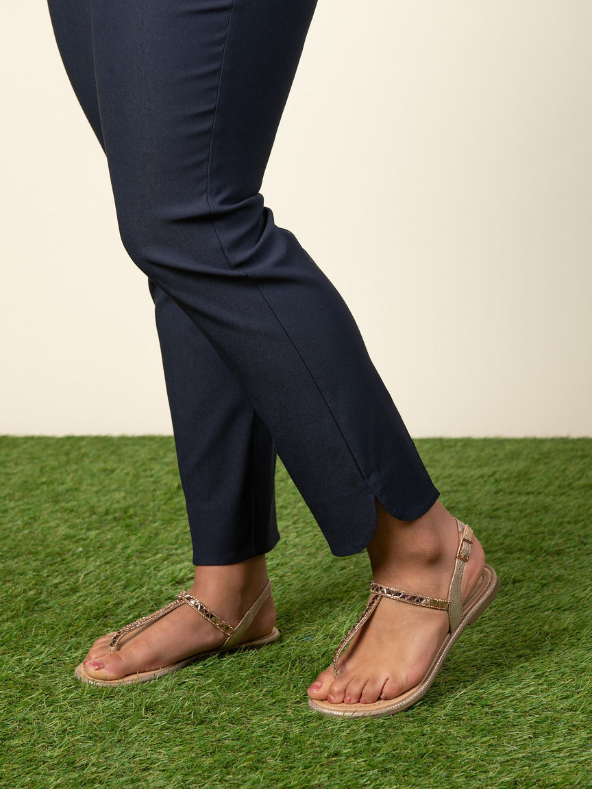 Solid Techno Petal-Slit Ankle Pant