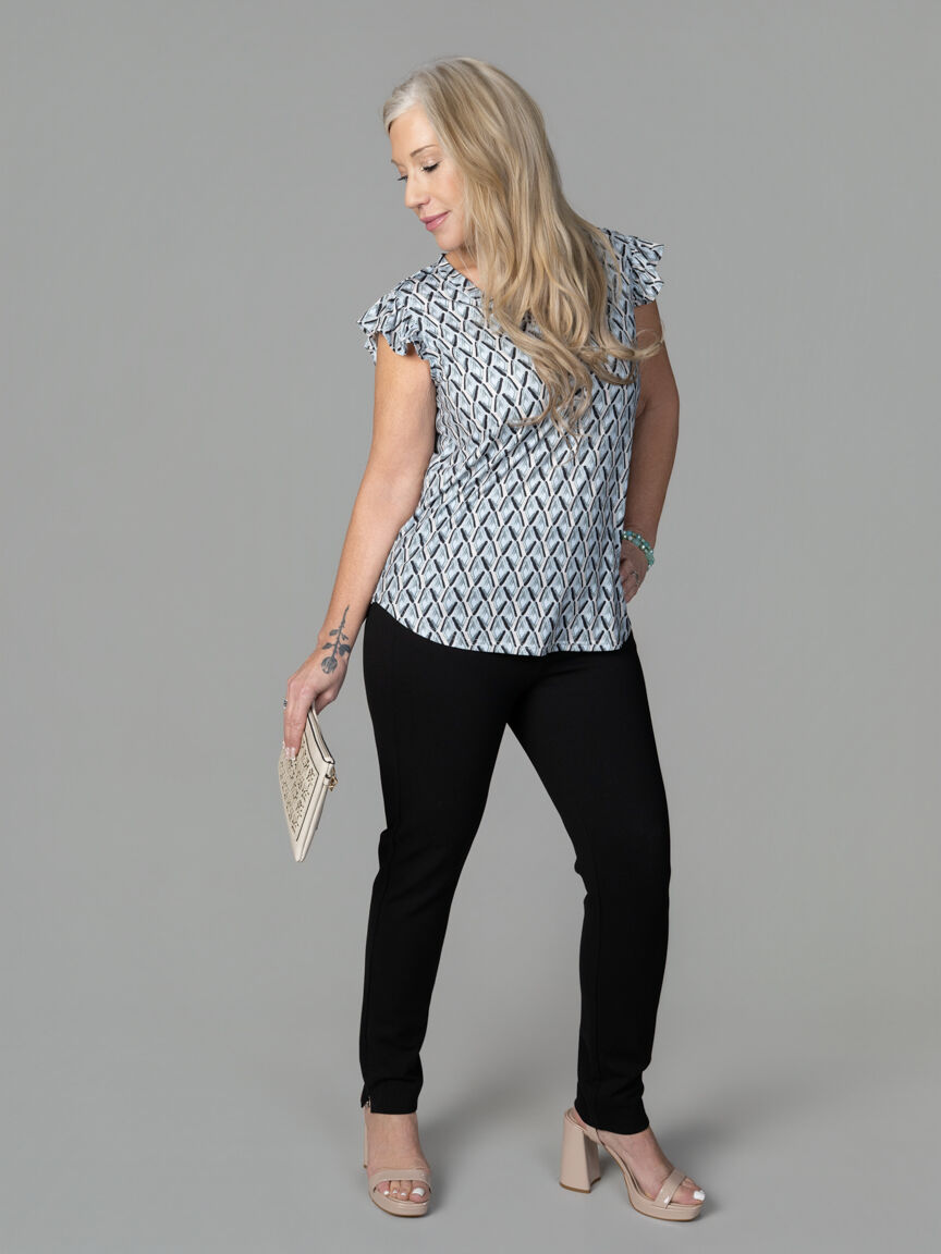 Sleeveless Ruffle V-Neck Shirt with Button Detail