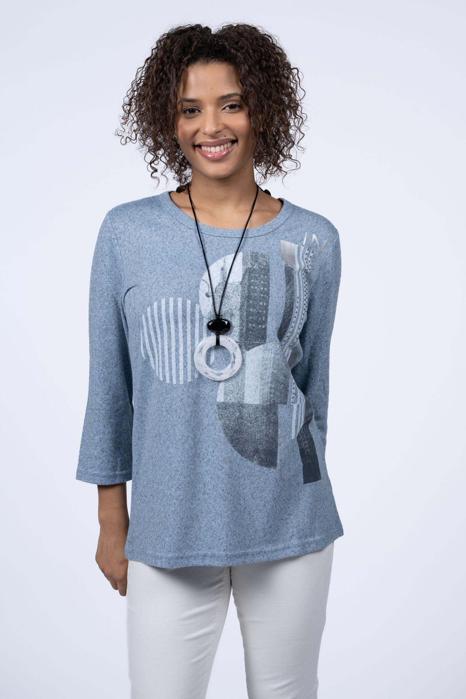 Inspiration &frac34; Sleeve Top Image 1