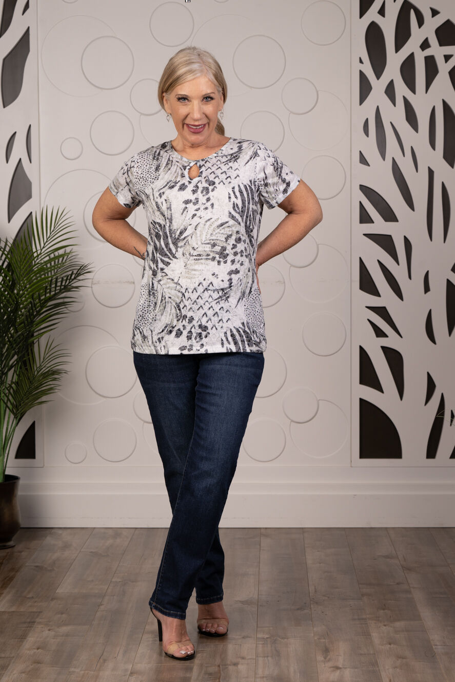 Short Sleeve Keyhole Burnout Top Image 3