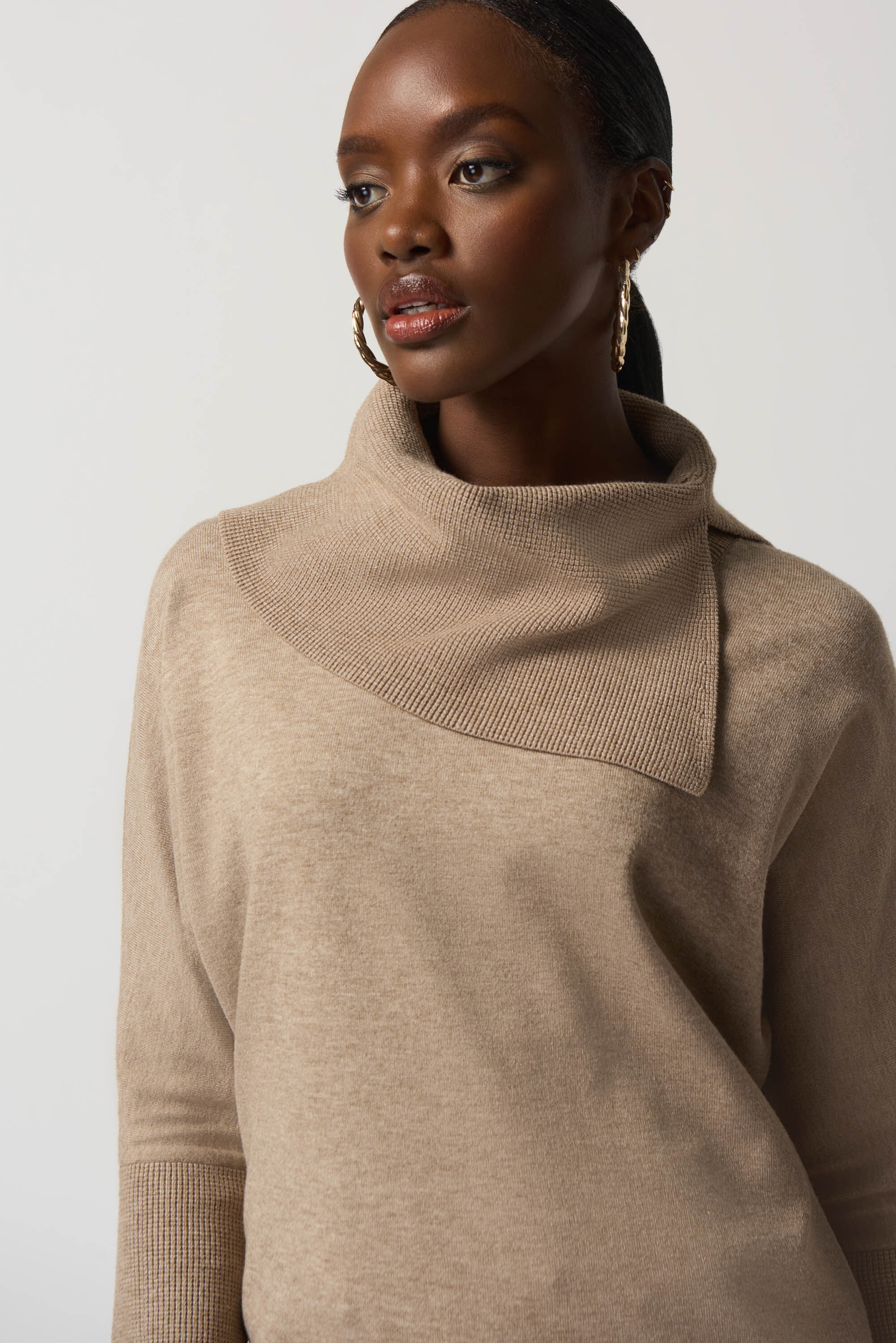 Asymmetrical Sweater  Image 3