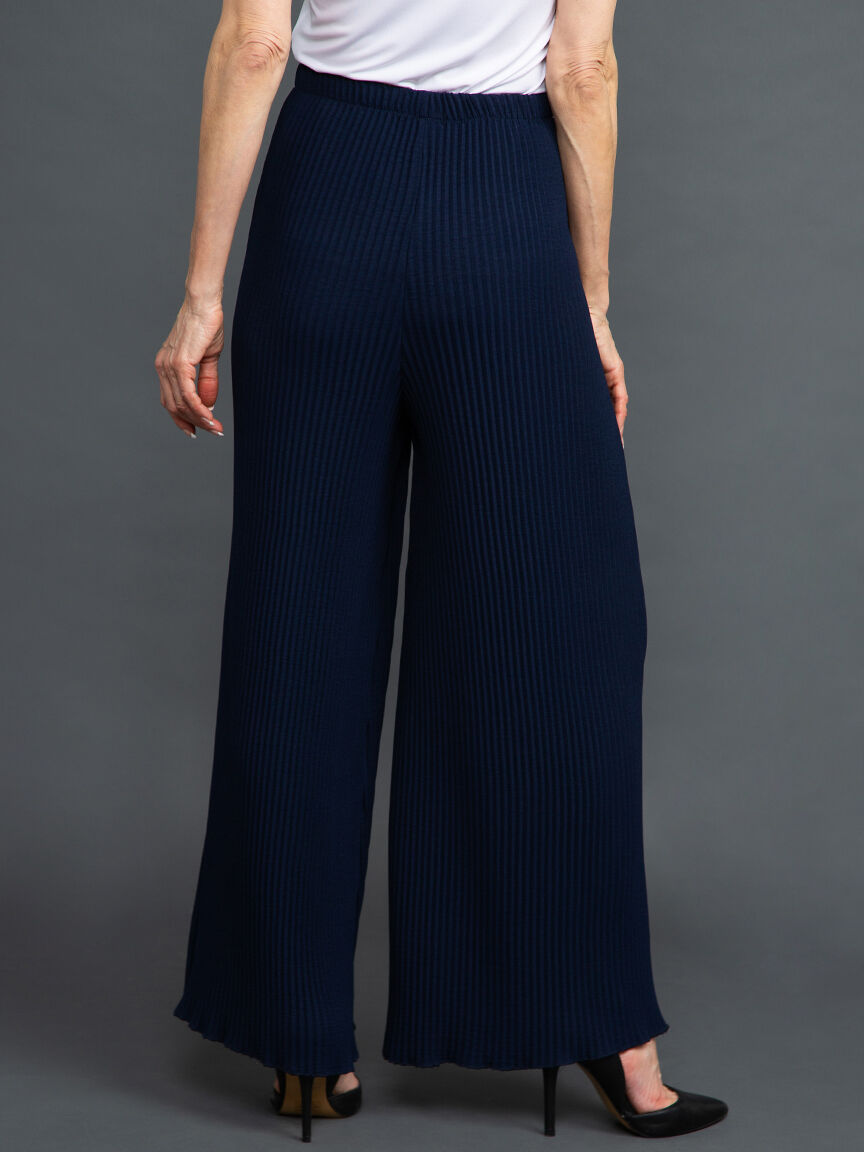 Pull-On Plisse Pants