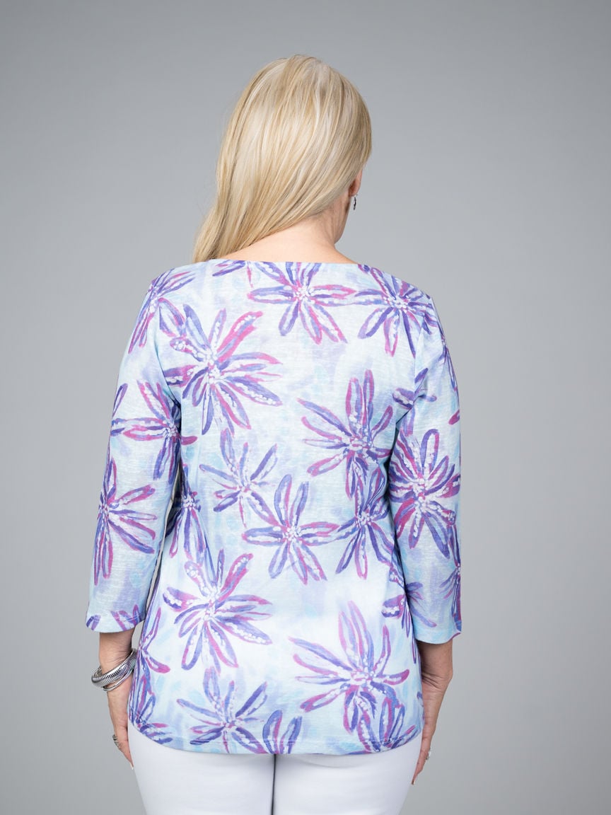 3/4 Sleeve Top WIth Diagonal Piping