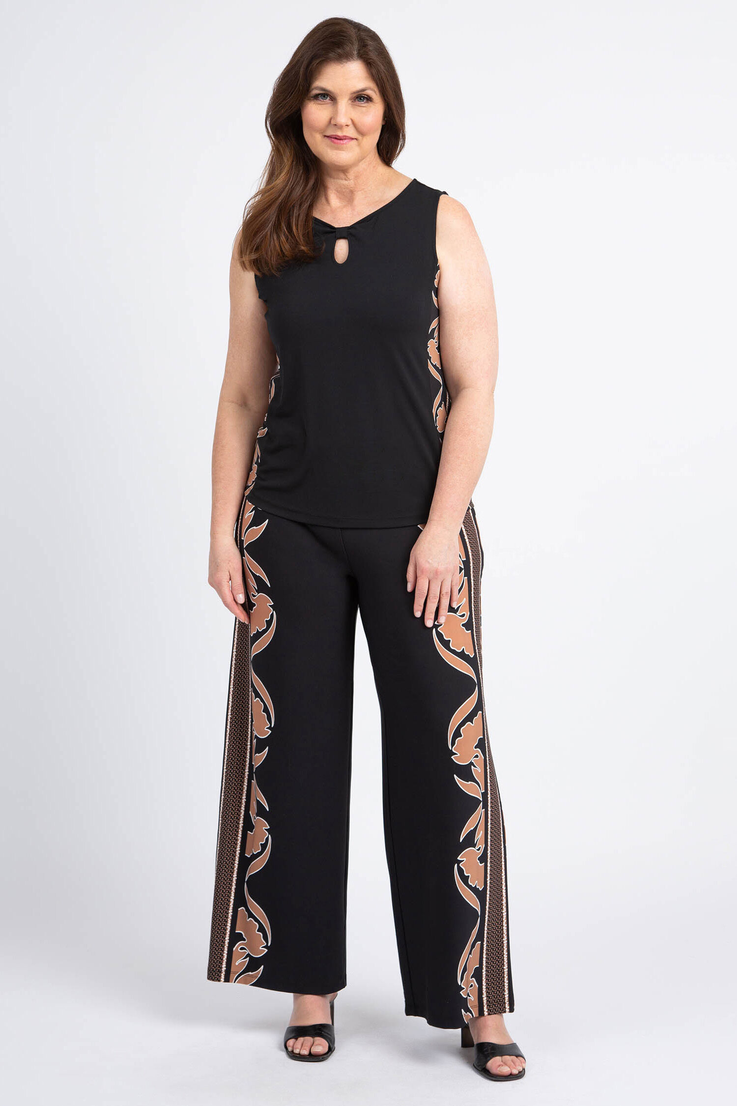 Floral Accent Keyhole Sleeveless Top Image 2