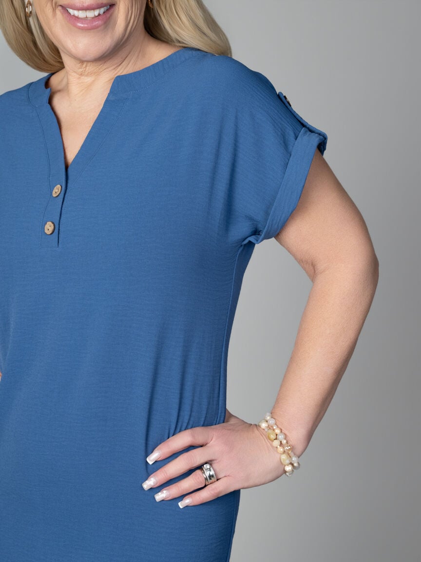 Airflow Short Sleeve Knee Length Dress Image 4