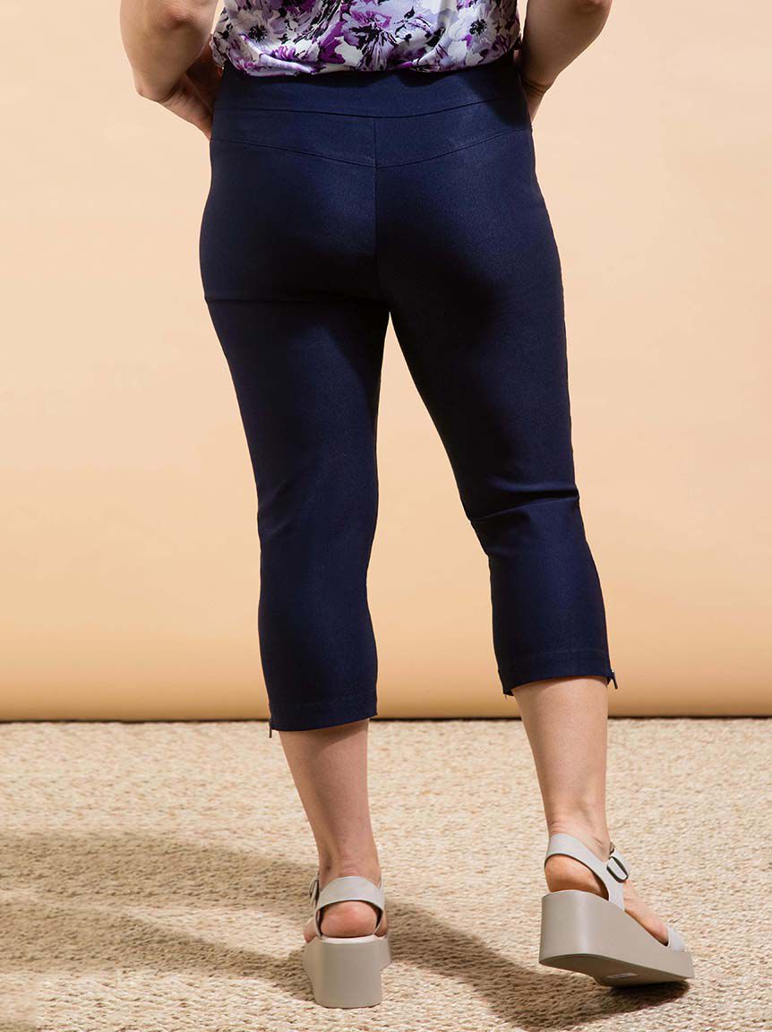 Side Zip Pull-On Capris Image 3