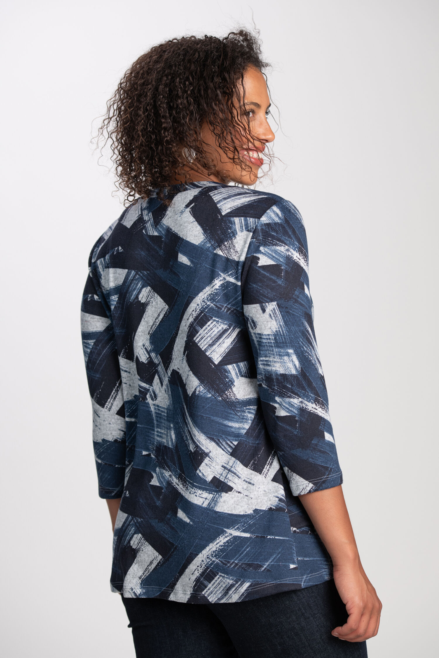 &frac34; Sleeve Tiered Hem V-Neck Top  Image 2