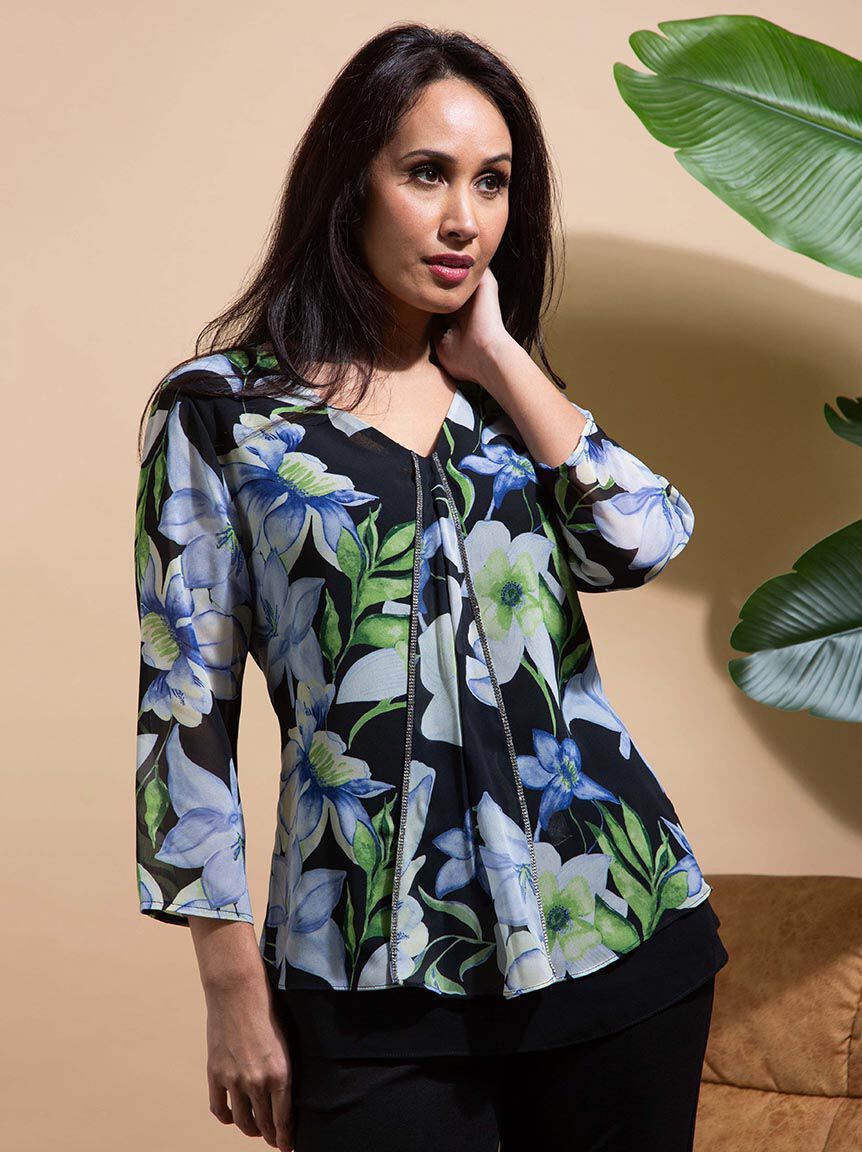 &frac34; Sleeve Rhinestone Embellished Blouse Image 2