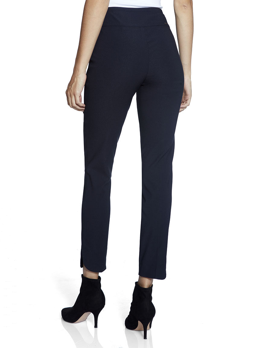 Pull-On Tummy Smoothing Ankle Pant
