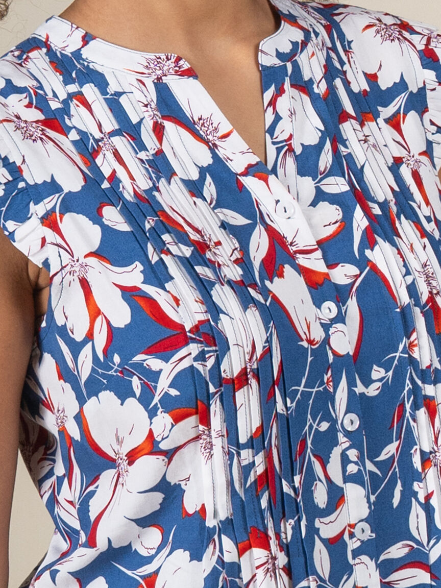 Sleeveless Button Up Blouse  Image 2