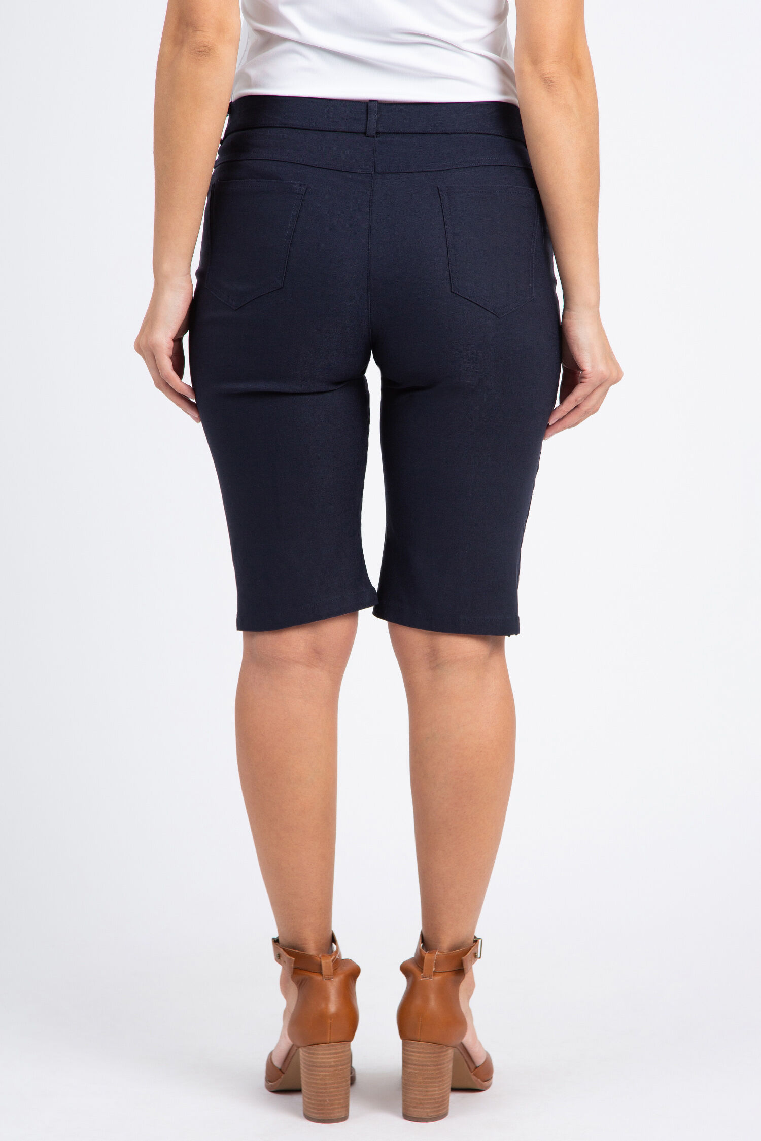 5-Pocket Bermuda Shorts Image 3