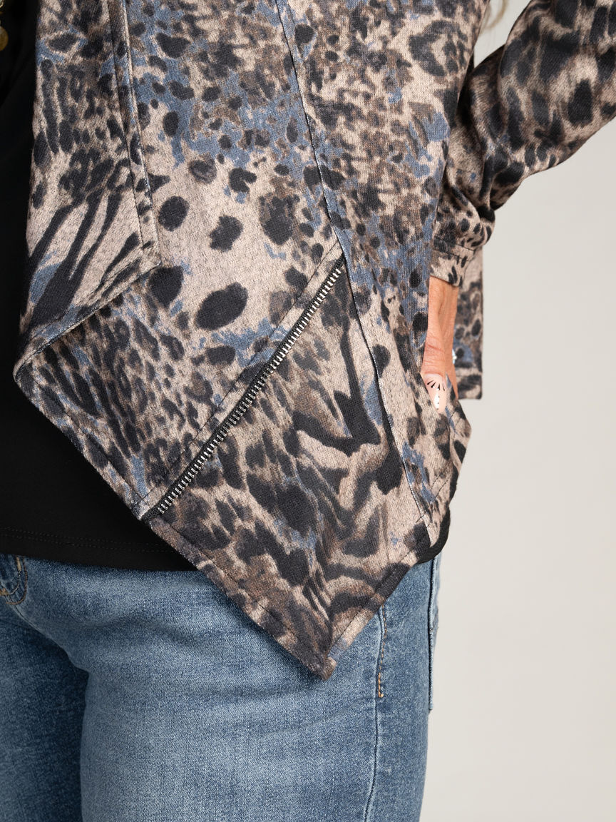 Full sleeved Mixed Animal print Cardigan with zipper detail
