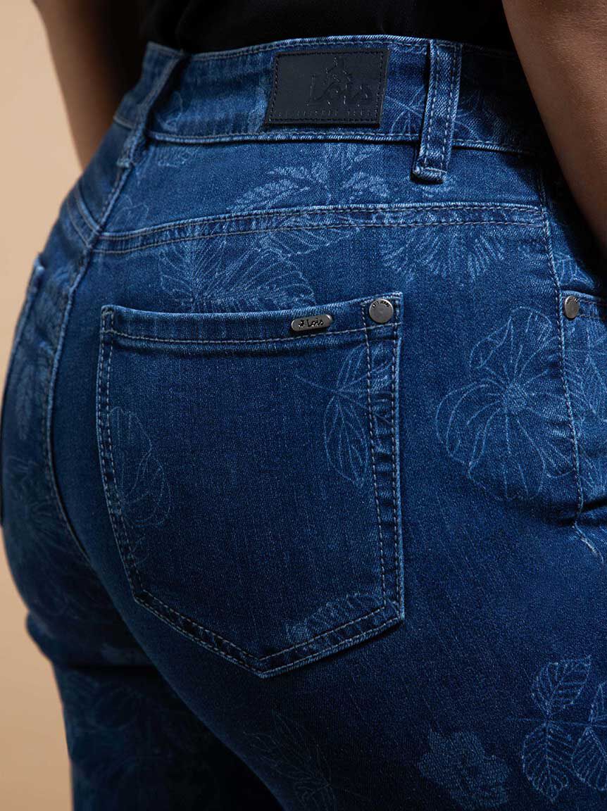 Erika Bermuda Short Image 4