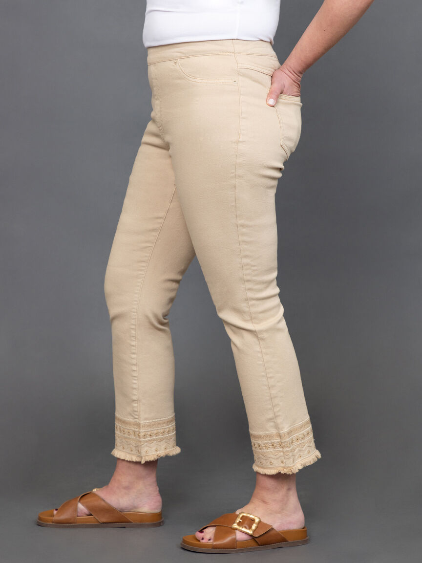 Audrey Pull On Straight Jeans Image 3