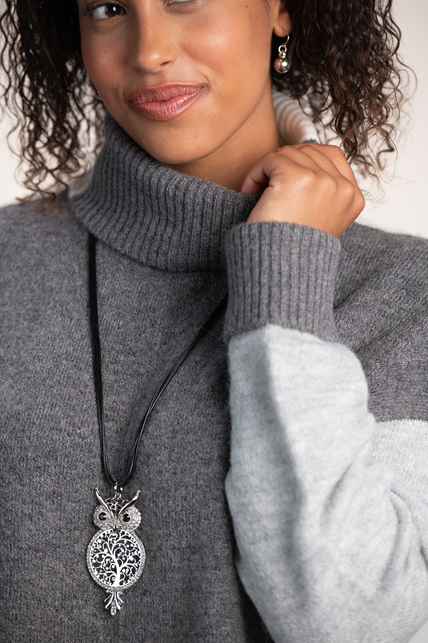 Cowl Neck Color Block Sweater  Image 4