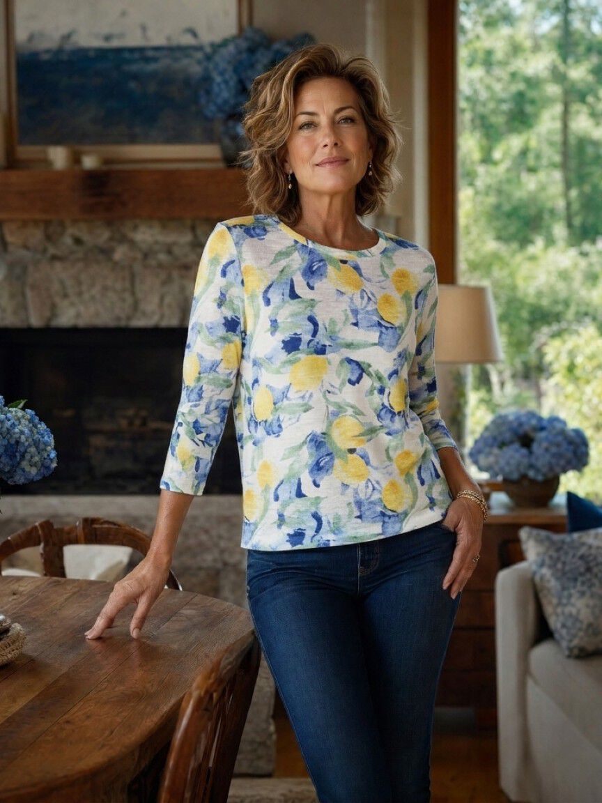 Elbow Sleeve Crew Neck Top