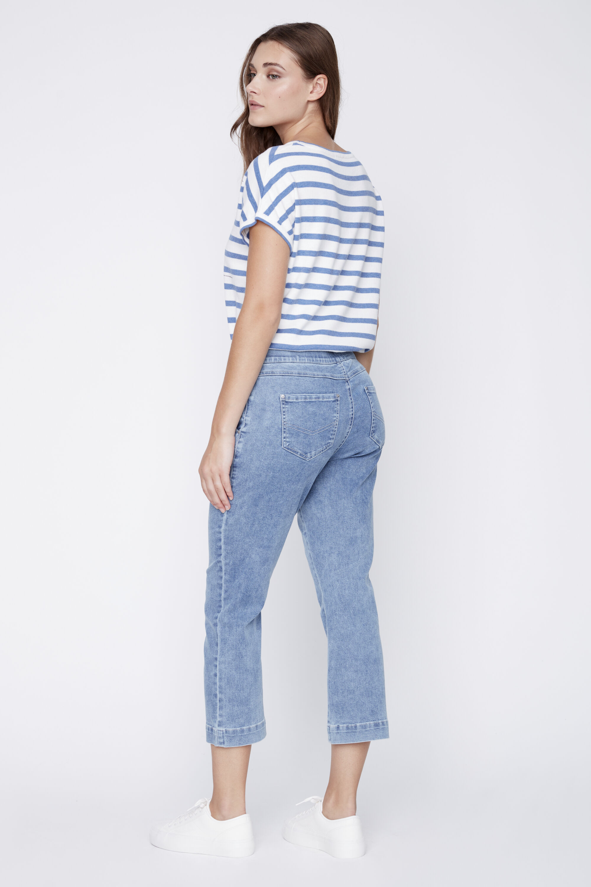 Cropped Denim Pant Image 3