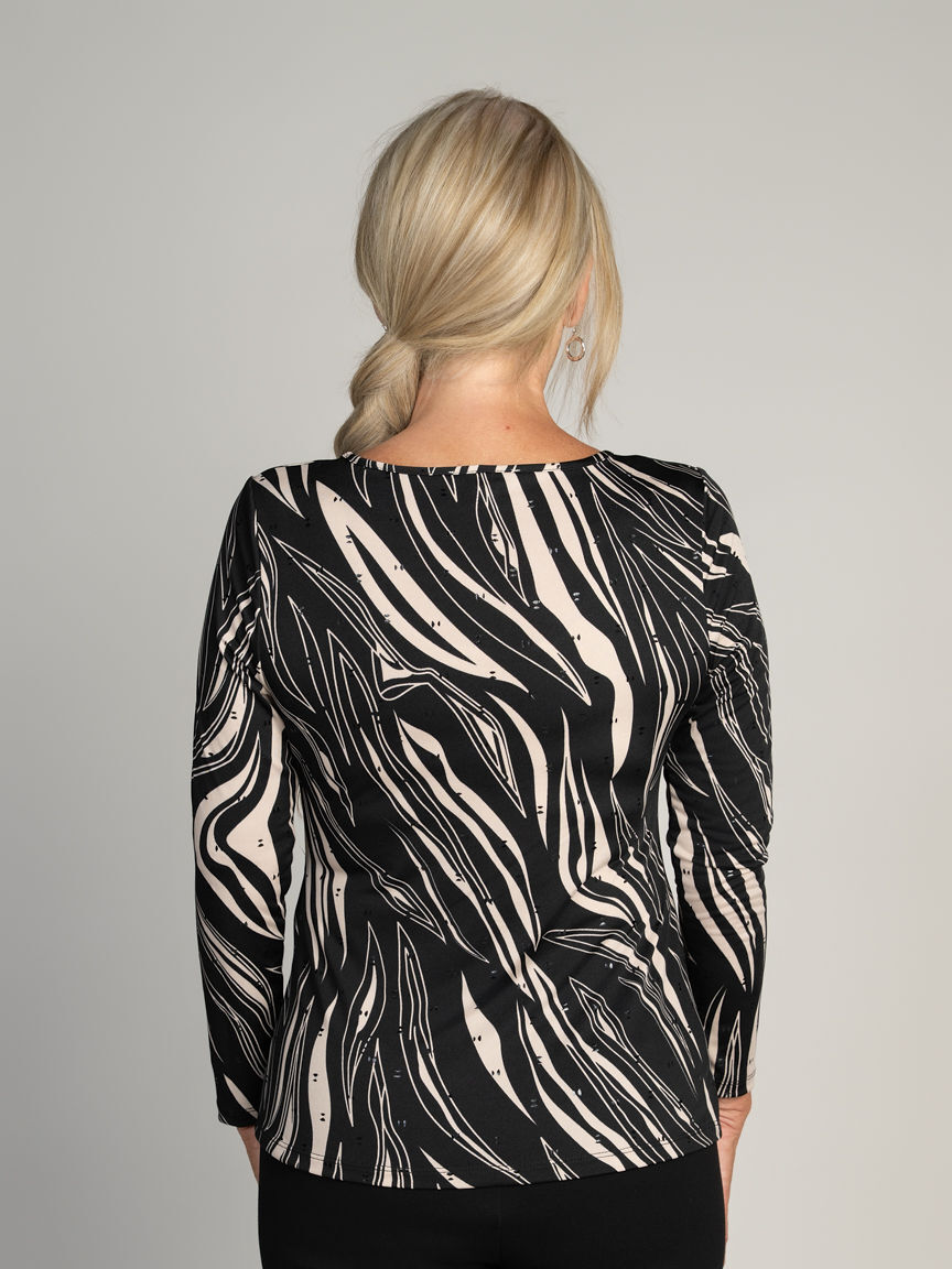 3/4 Sleeved Black and Beige Abstract leaf print ruched Blouse