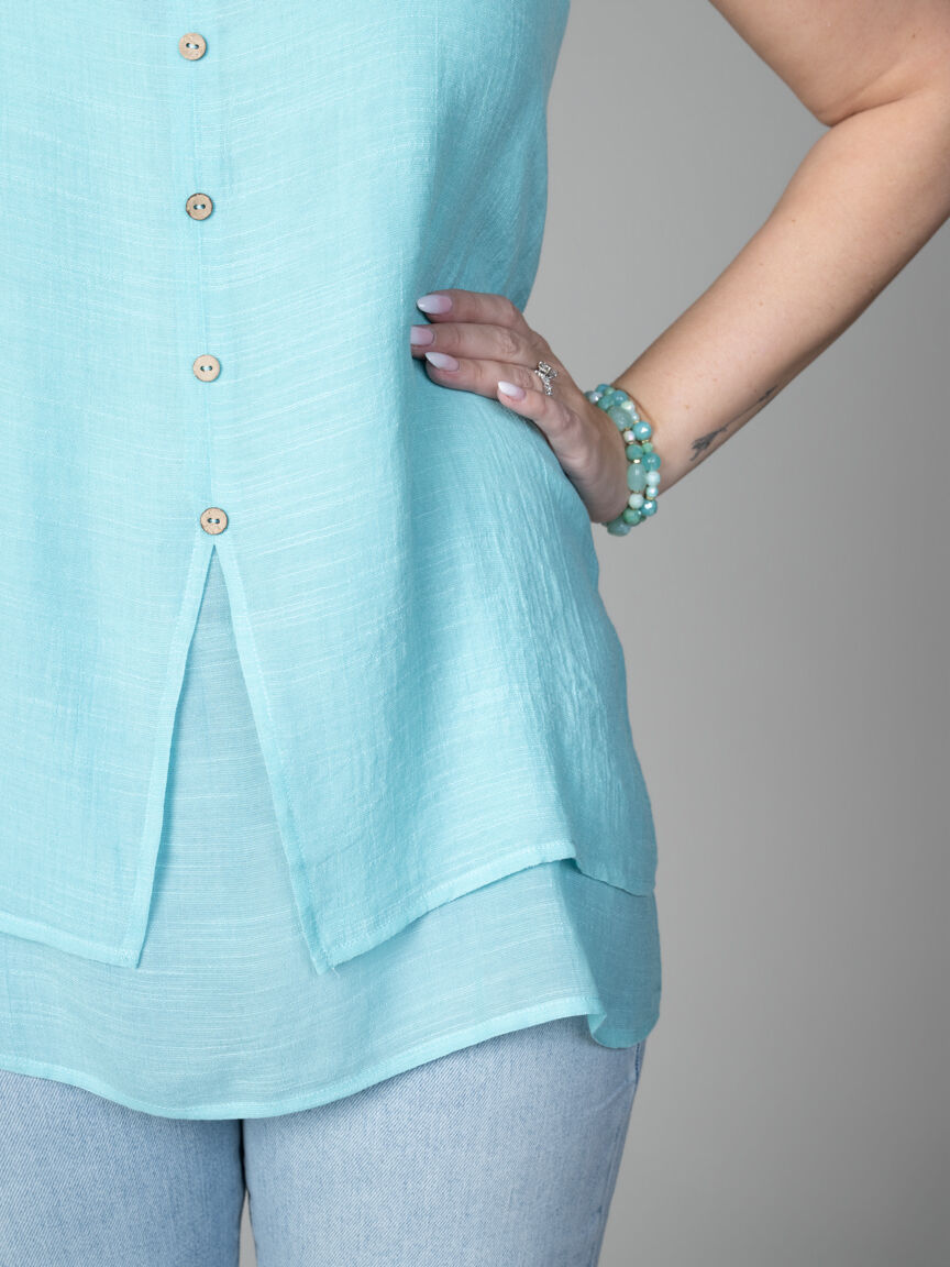 Layered Sleevless Button Shirt