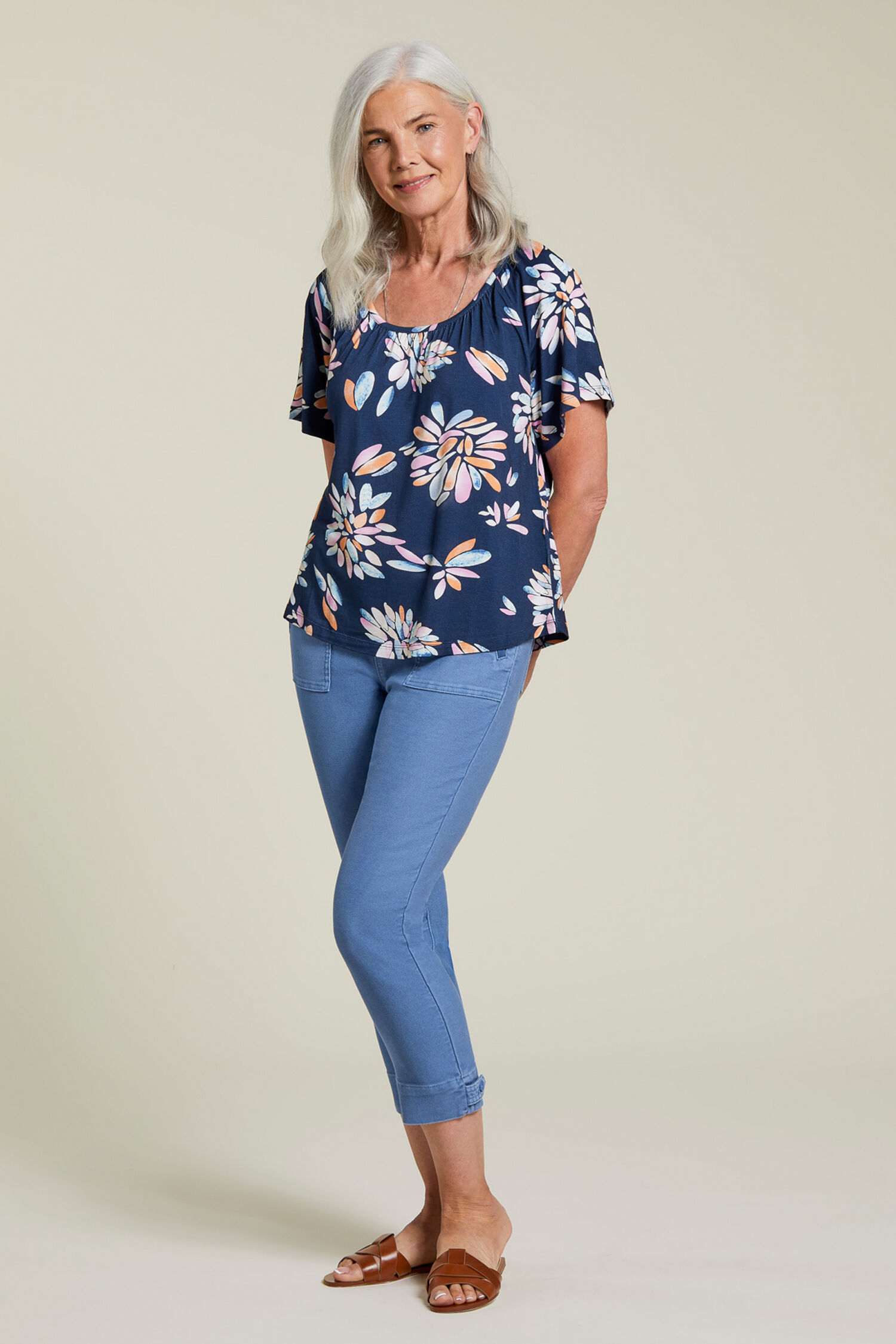 Petal Pleated Knit Shirt  Image 1