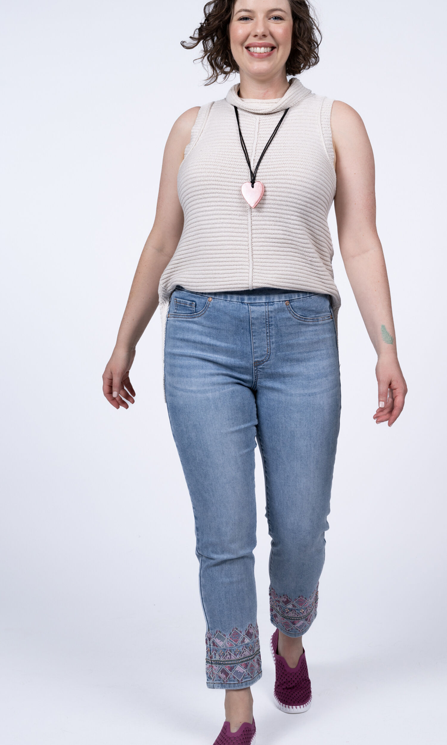 Audrey Pull-On Embroidered Ankle Jeggings Image 1