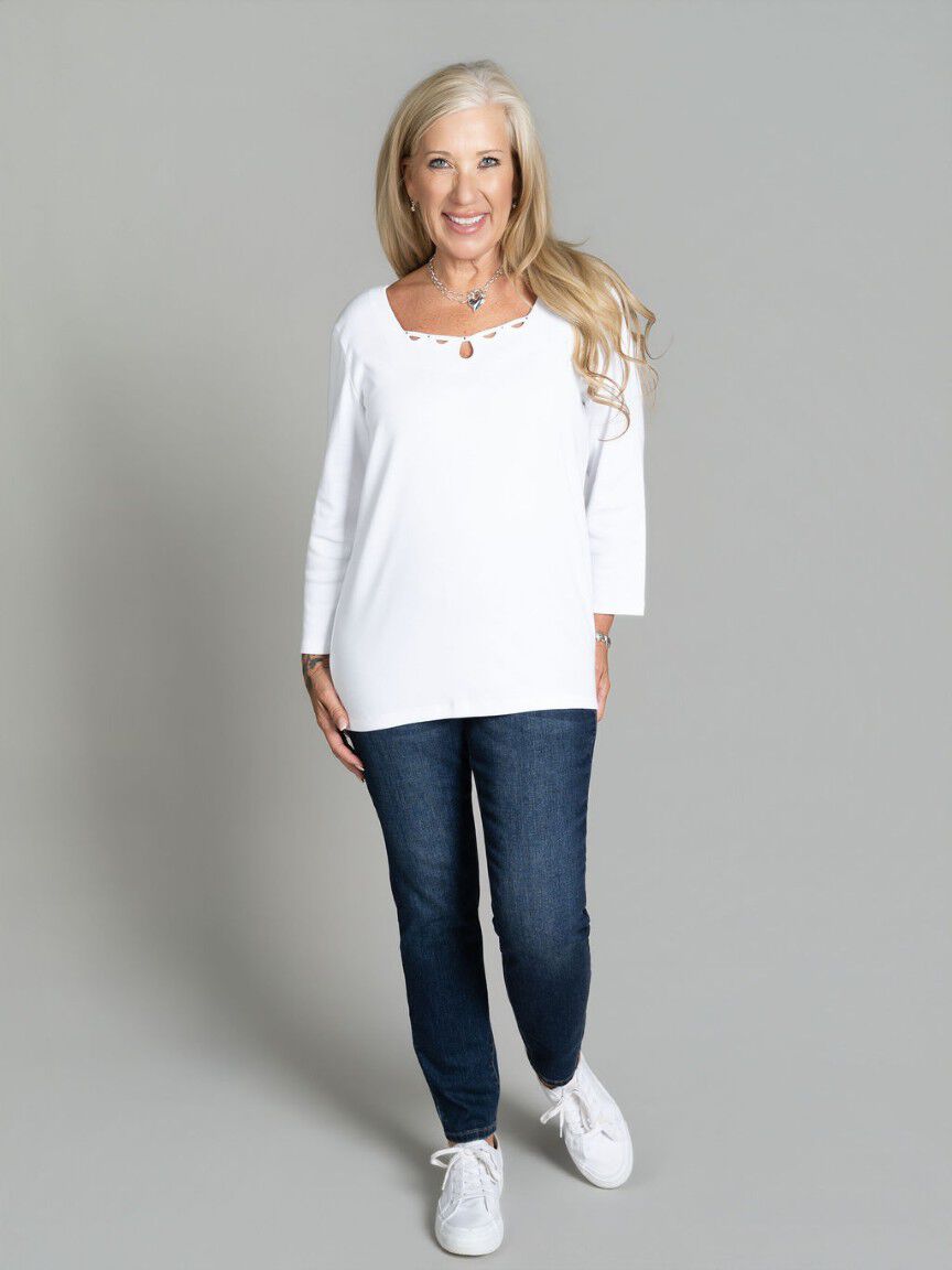 3/4 Sleeve Sweetheart Neckline Top
