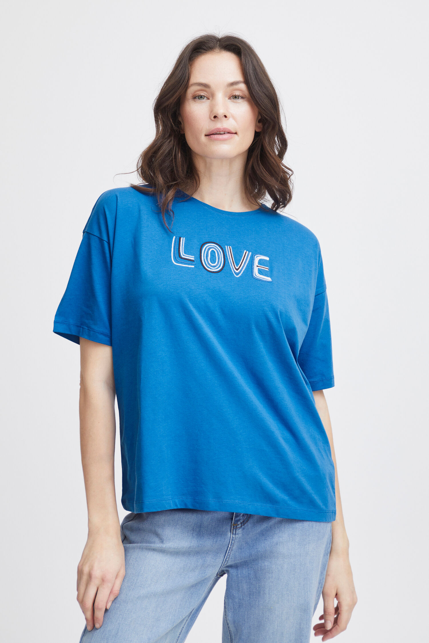 LOVE T-Shirt Image 4