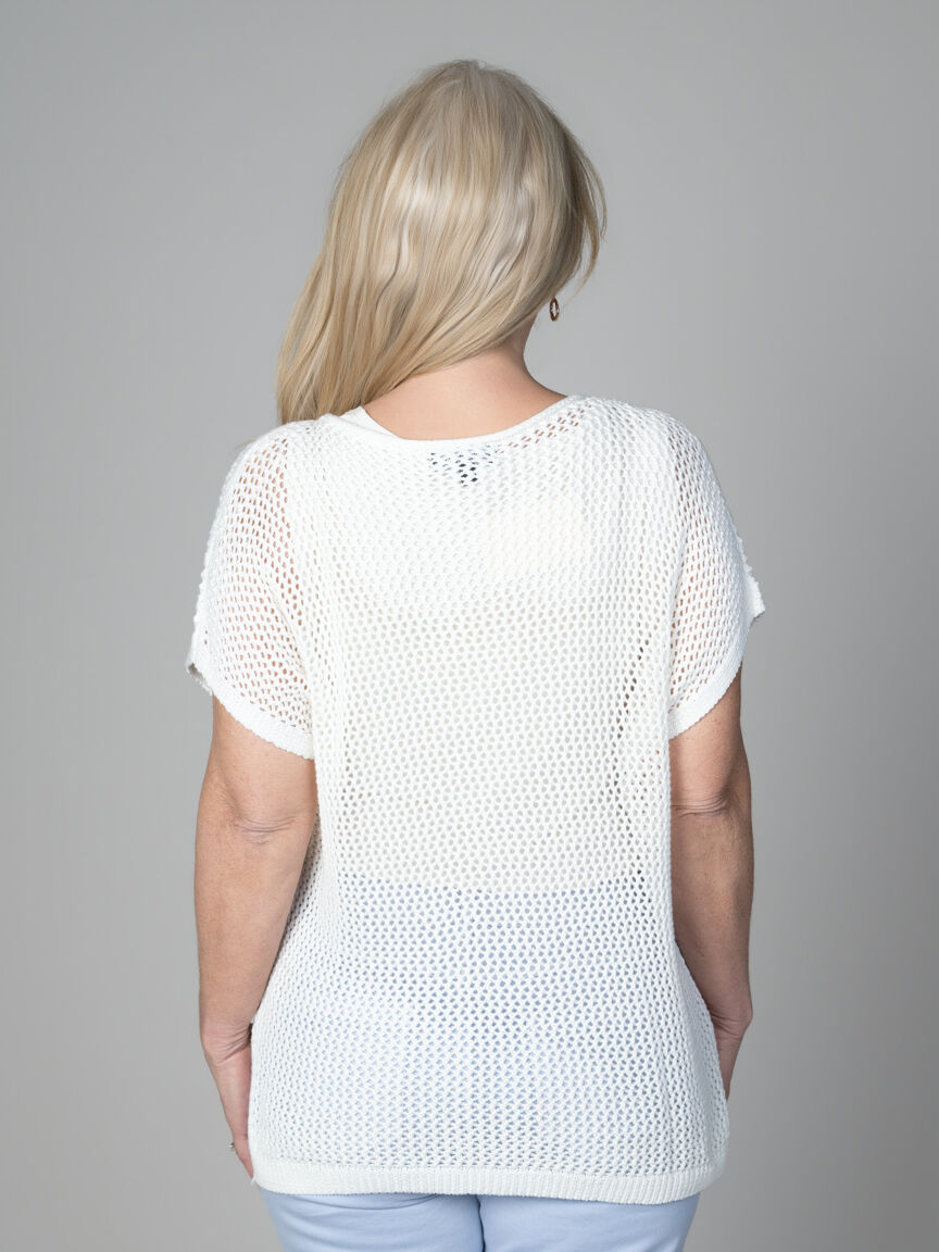 Short Sleeve Open Knit Sweater With Flower Details