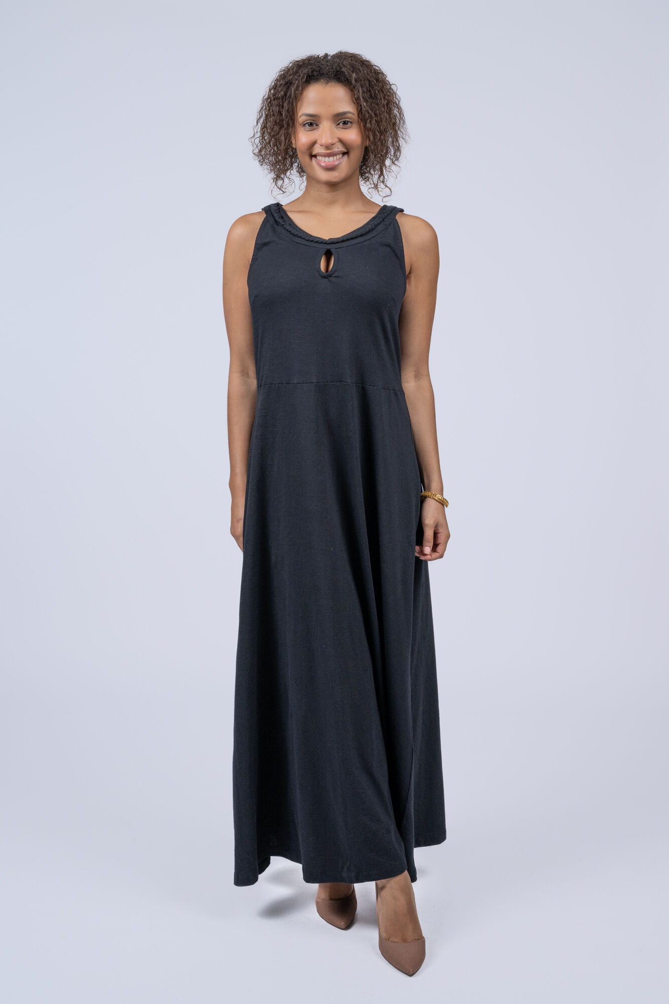 Sleeveless Keyhole Maxi Dress Image 2