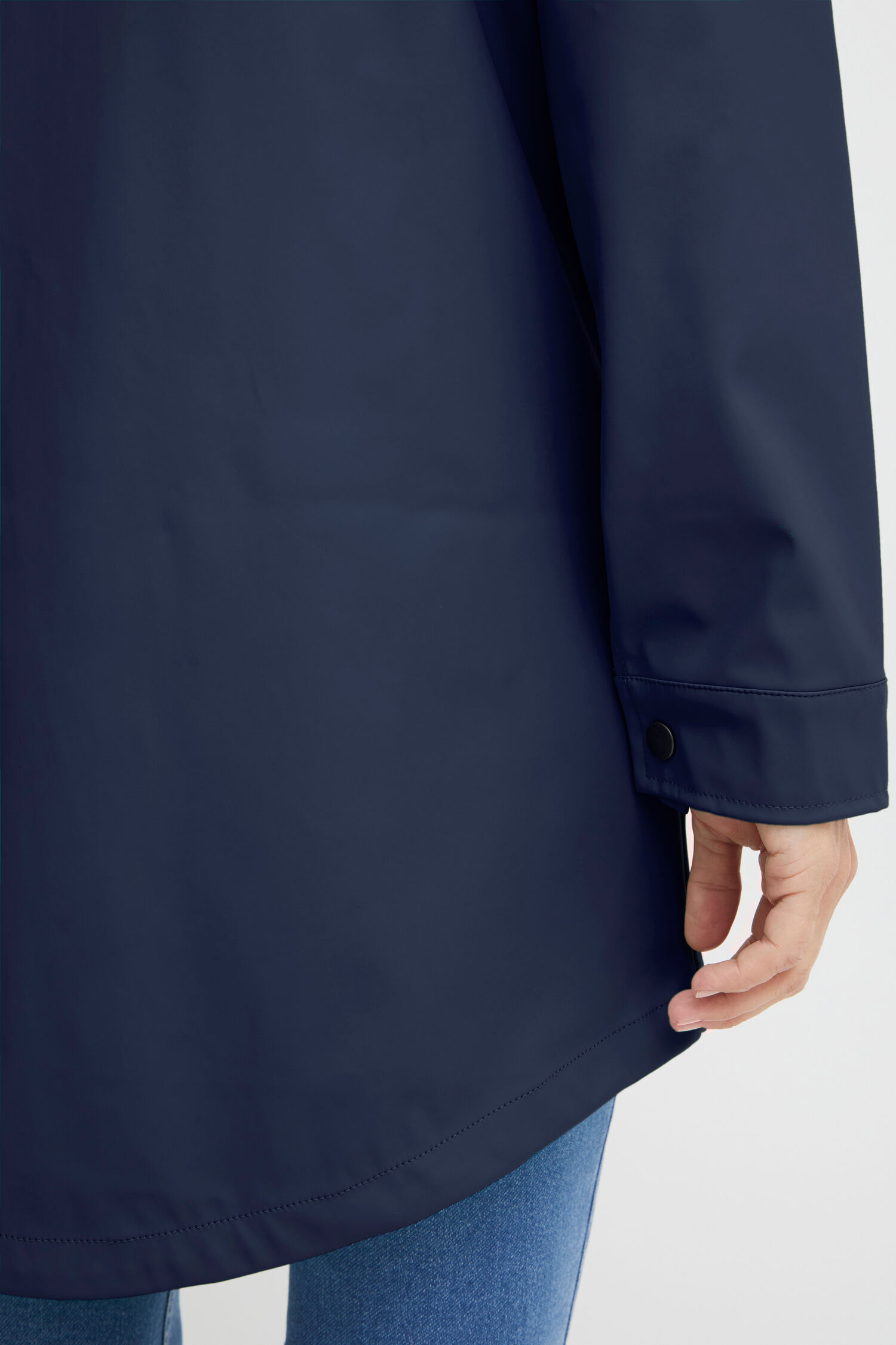 Rainfall Jacket Image 4