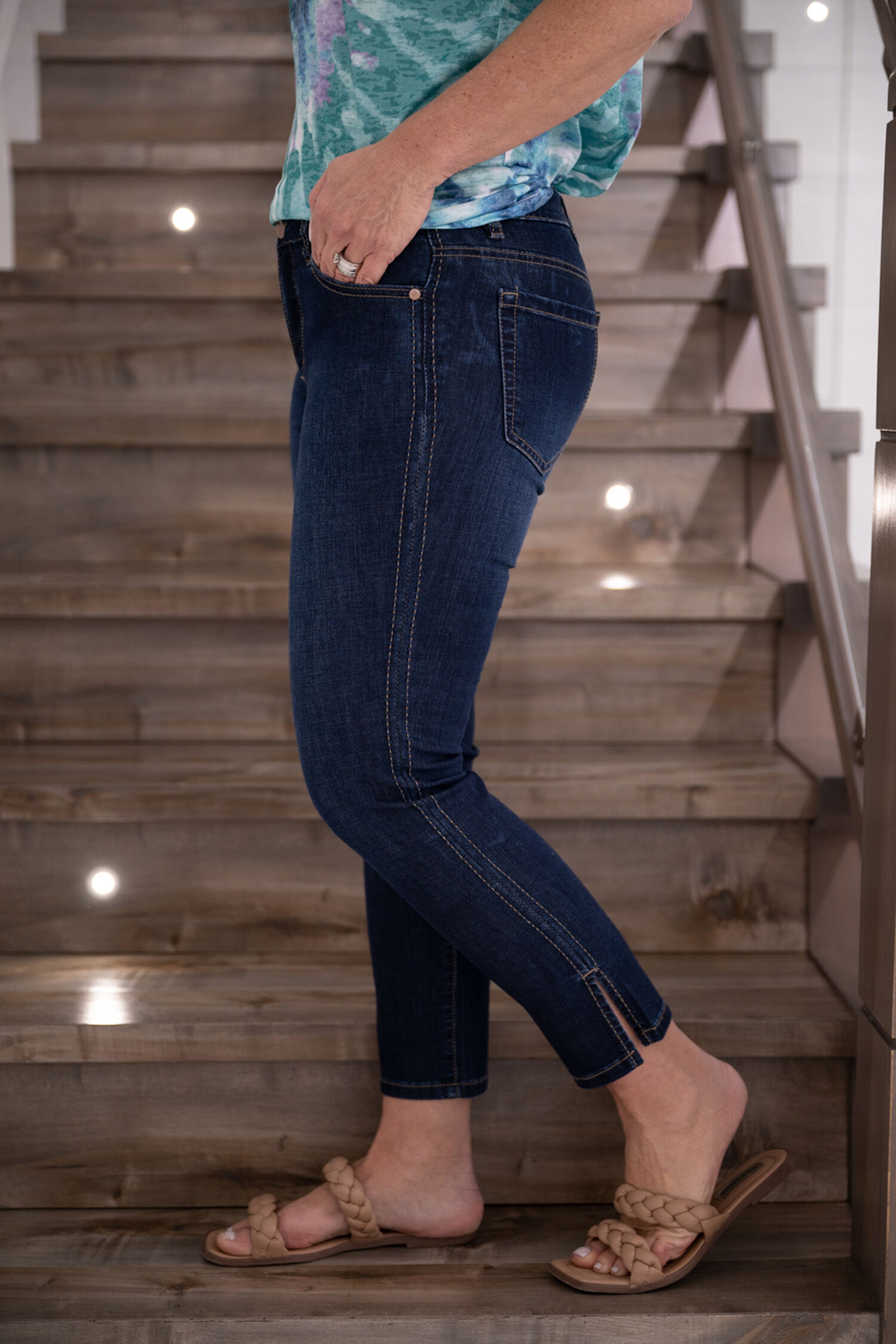 Georgia Mid-Rise Skinny Jean Image 2