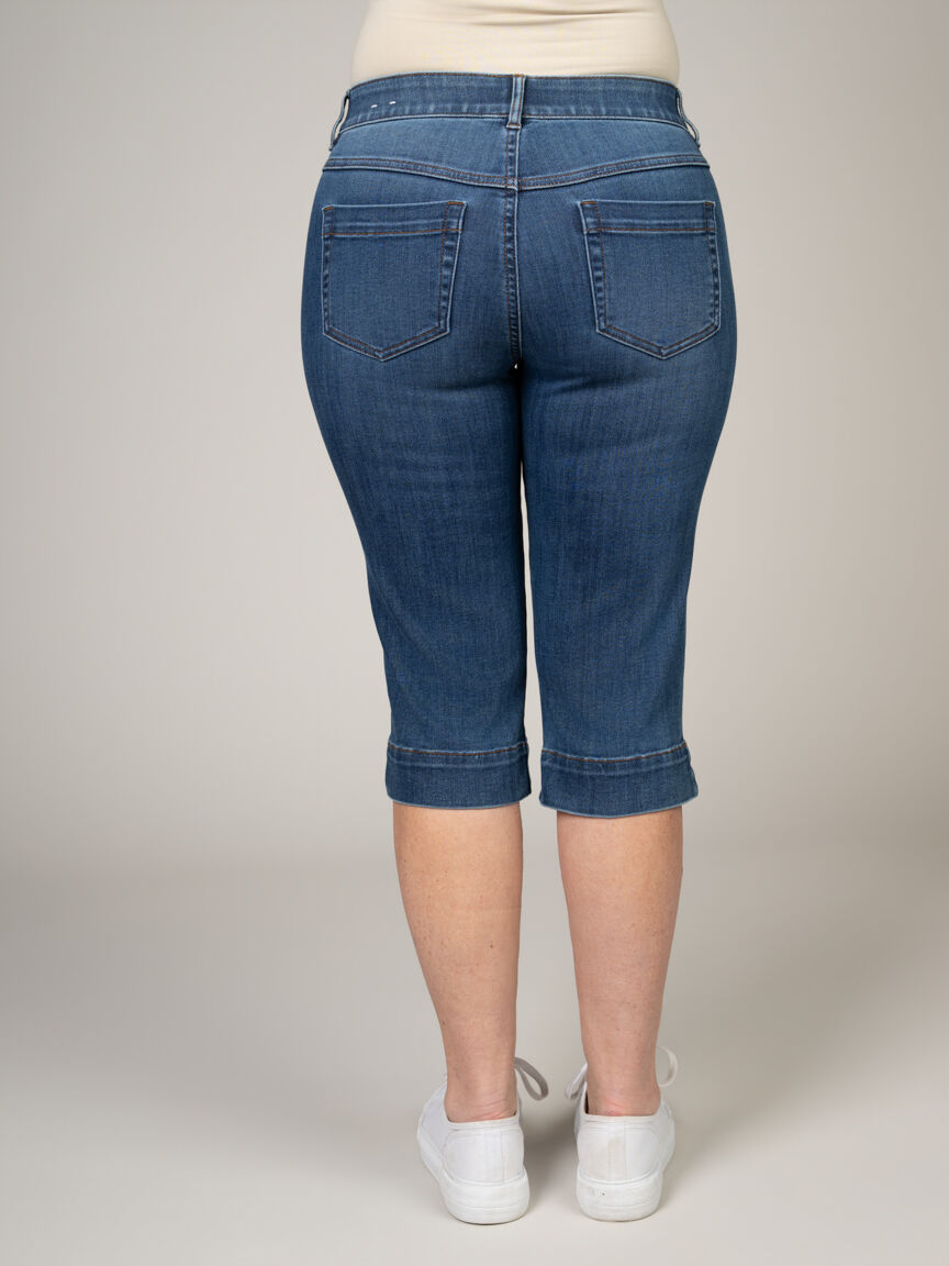 Audrey Mid-Rise Pull-On Slim Capri Image 3
