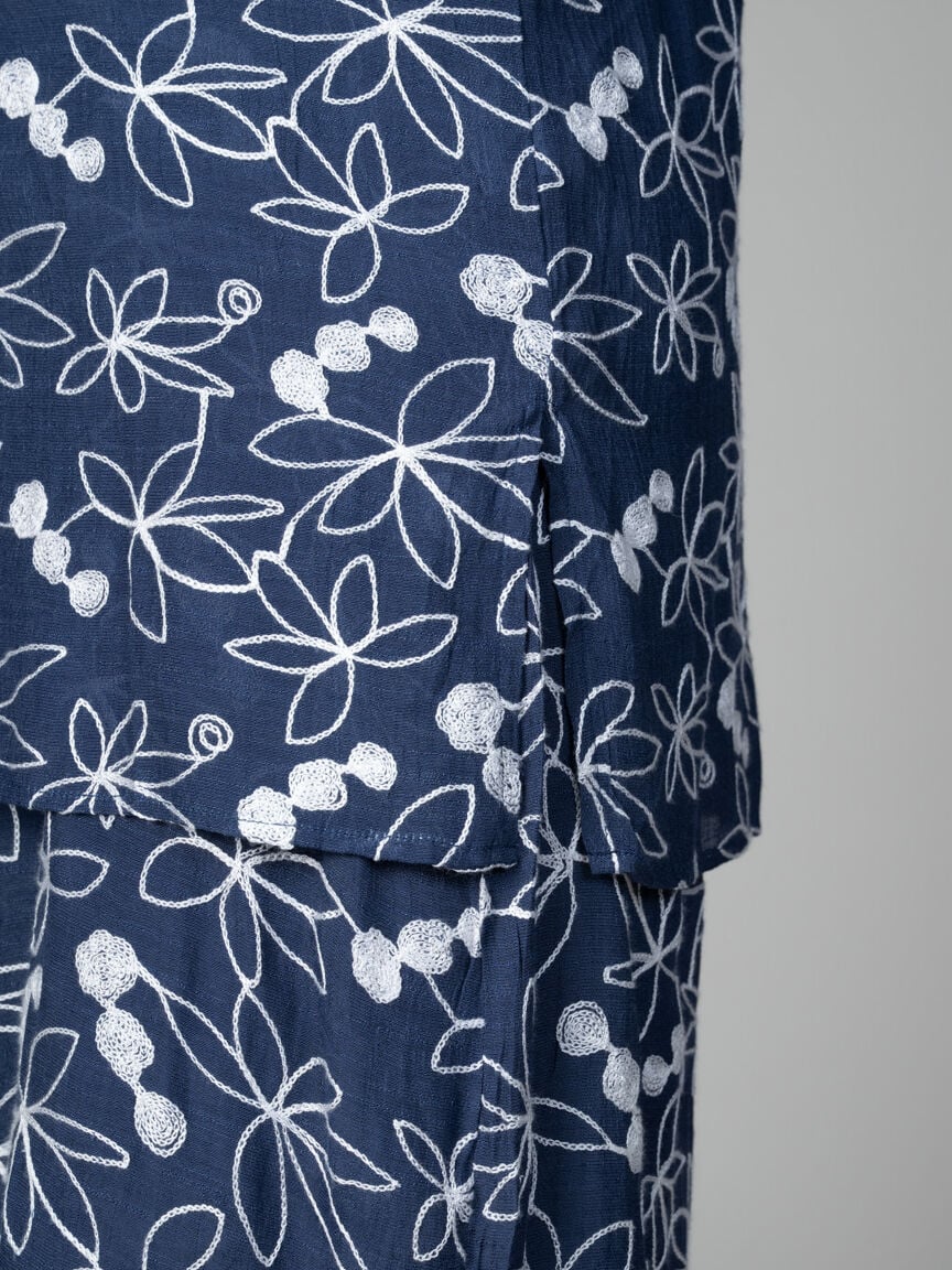 Sheer 3/4 Sleeve Open-Front Kimono with Floral Embroidery